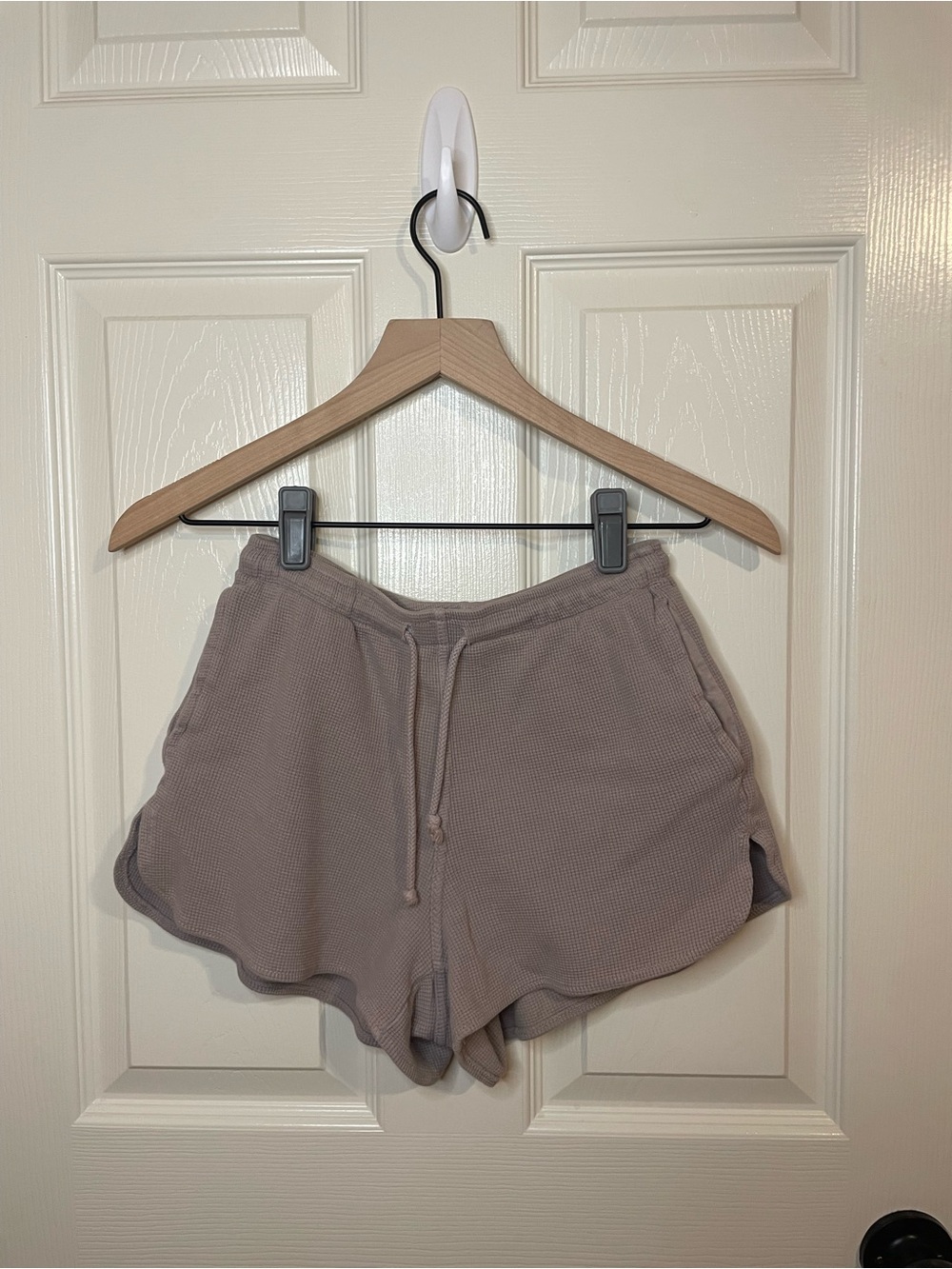Brandy Melville John Galt Bundle of 2 Pajama Shorts Size Small - Picture 5 of 8